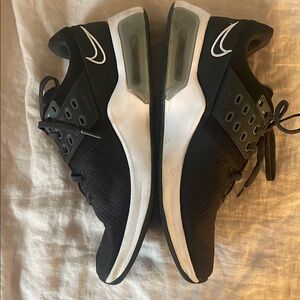 Nike Women's Black Athletic Shoes